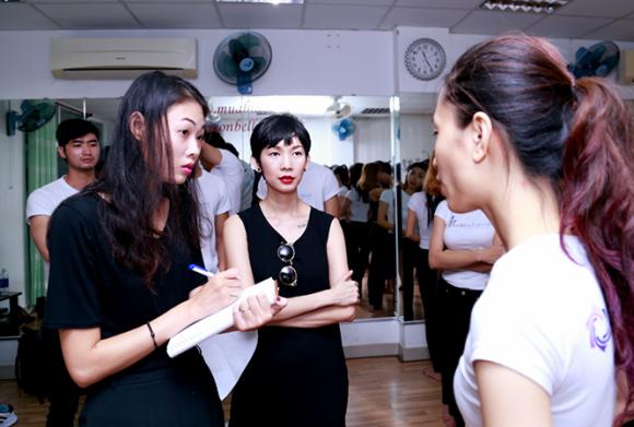 Mai Giang hỗ trợ thí sinh Mẫu và Tài năng Việt Nam 2015 6